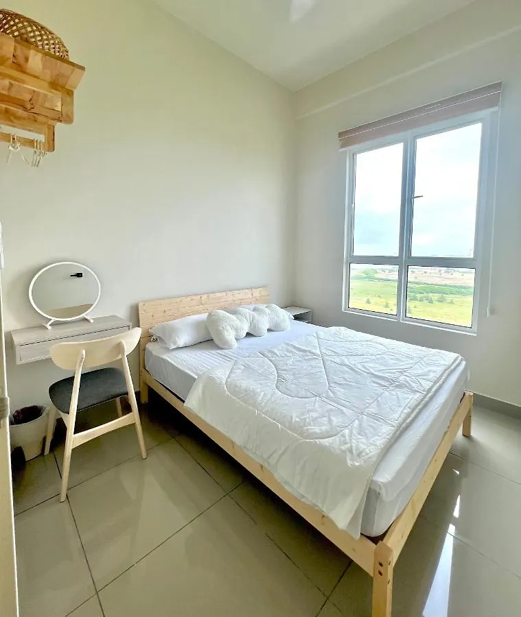 Melaka Straits Sea View 2R2B 5 Pax 1 Parking 아파트 말레이시아